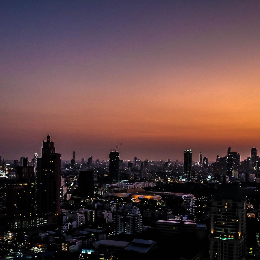 5 Tips To Help Travel RNs Survive Working Night Shift