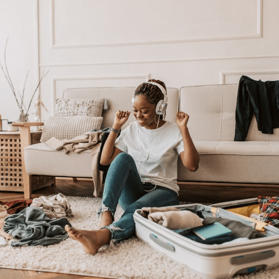 Travel Nursing Must-Haves: 10 Items to Bring on Your Next Assignment