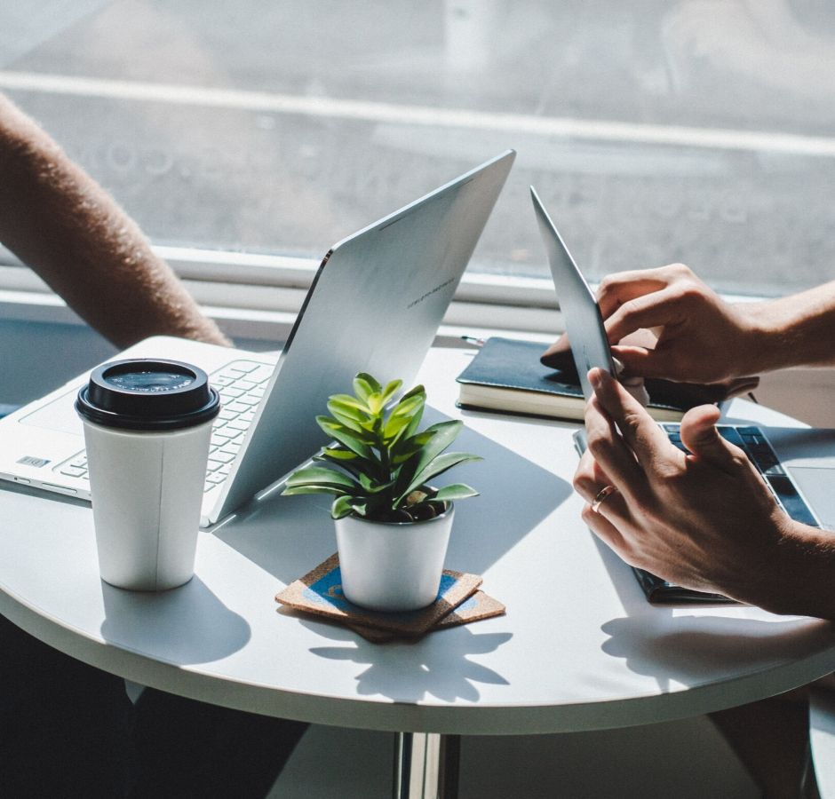Travel Nurse Interviews: Tips to Ace it & Book Your Next Assignment