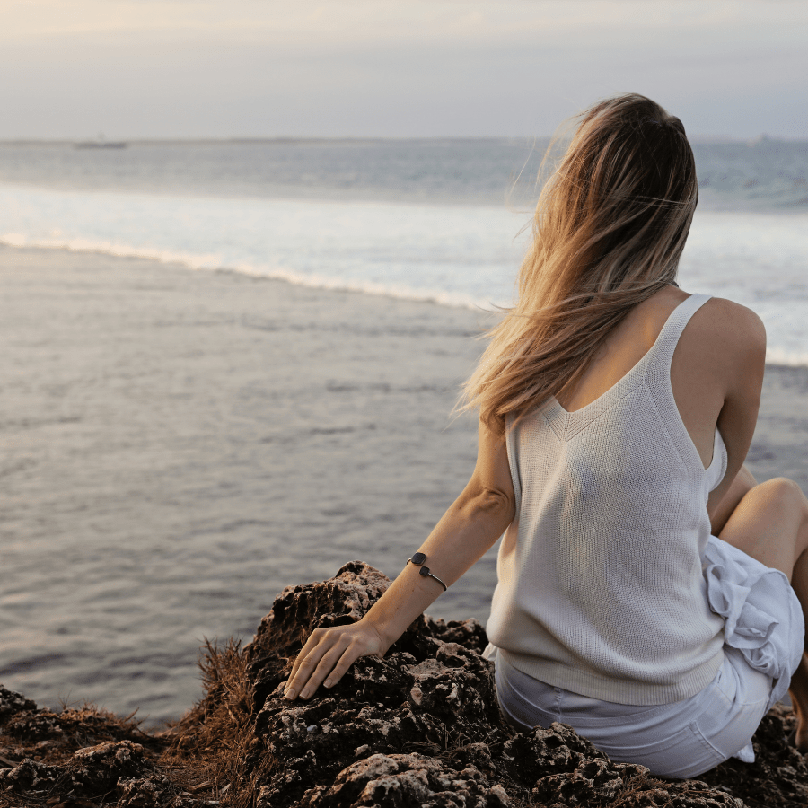 How To Create a Sunday Reset Routine When You’re Always on the Go