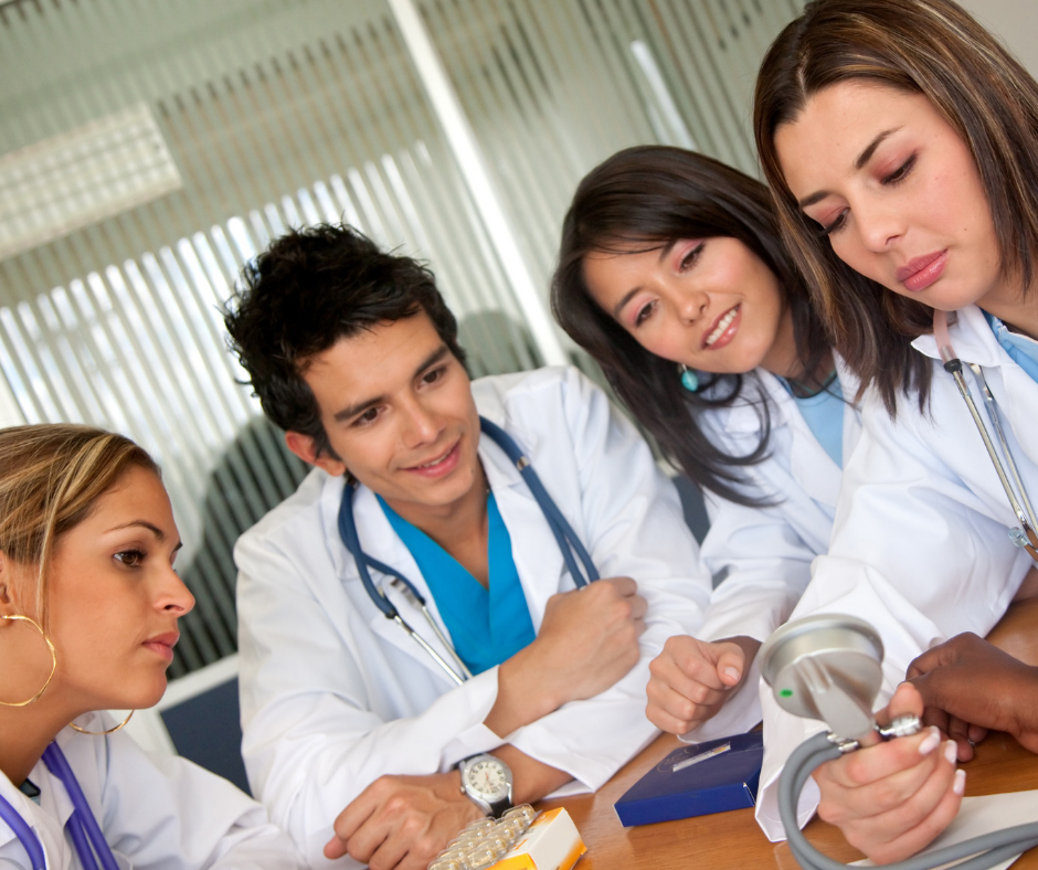 A Nursing Student's Perspective on Travel Nursing Options