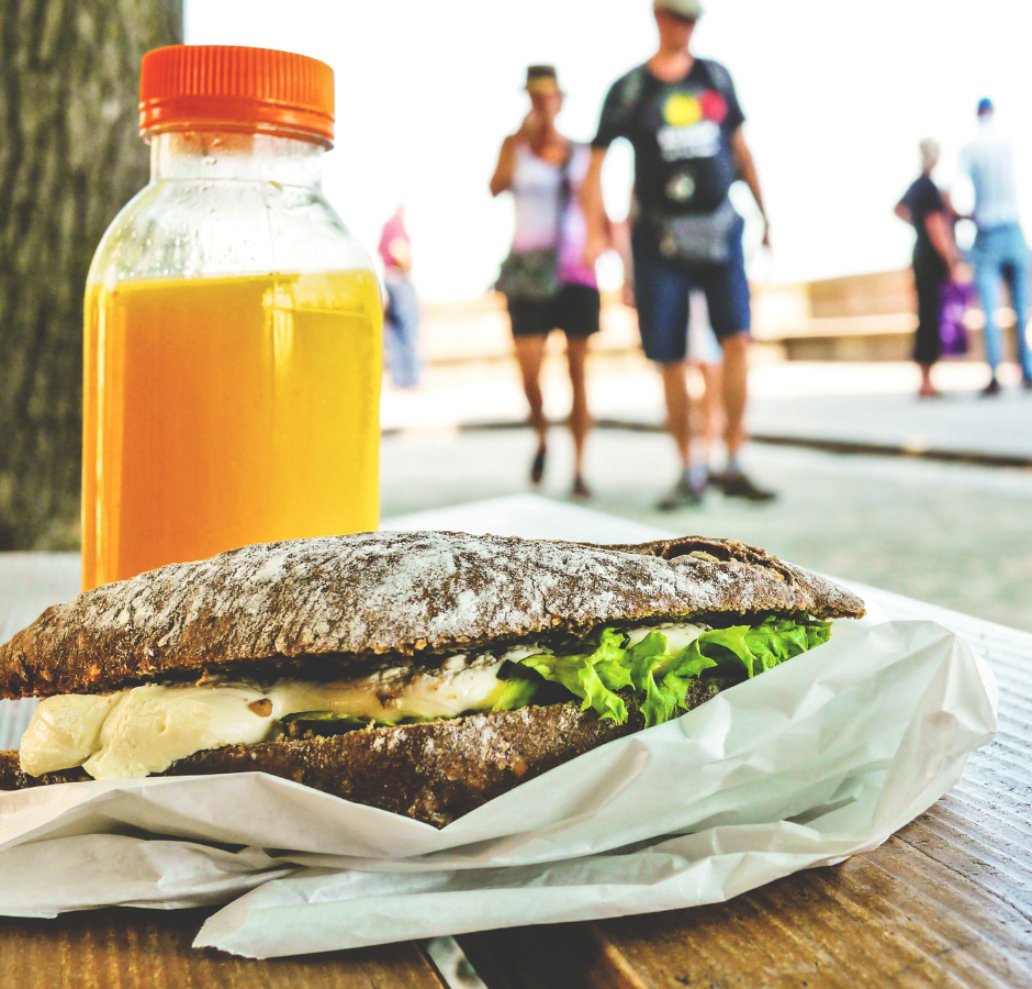 How Travel Nurses Can Maintain a Healthy and Affordable Diet